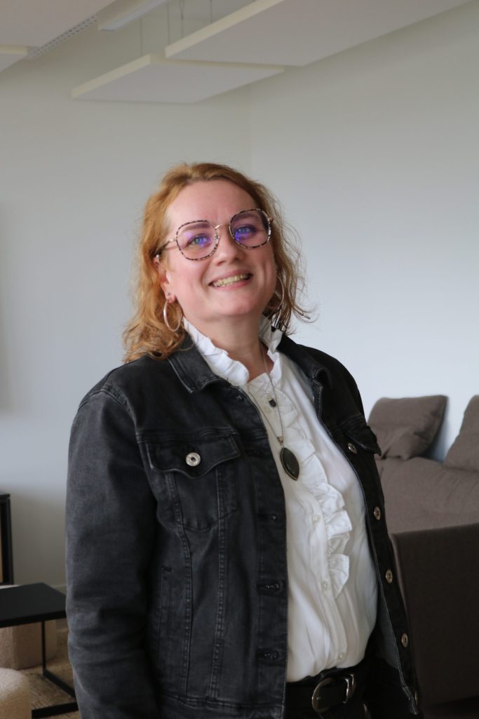Marie-Hélène, équipe Service client de Vistalid